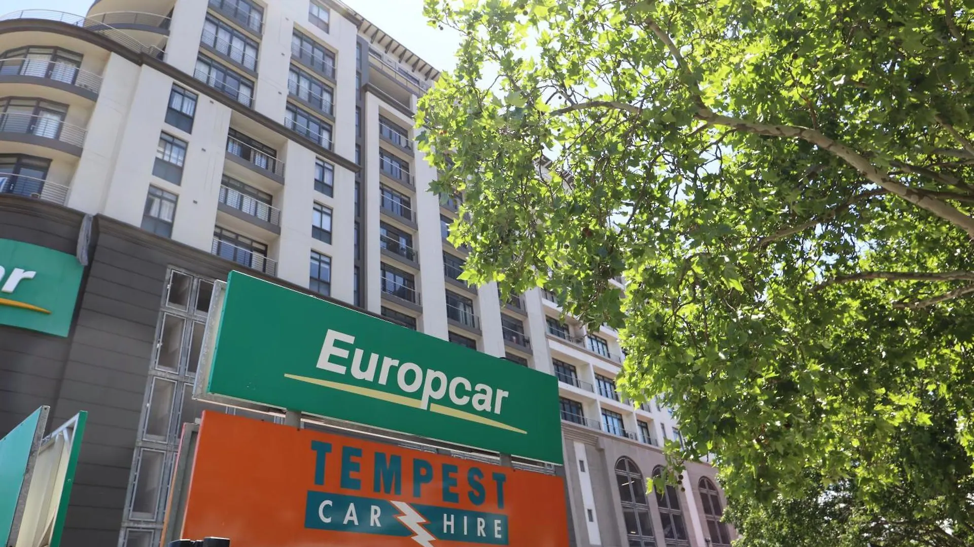 Cozy 1-Bedroom Apartment In Amazing Cape Town With Wifi, Ac